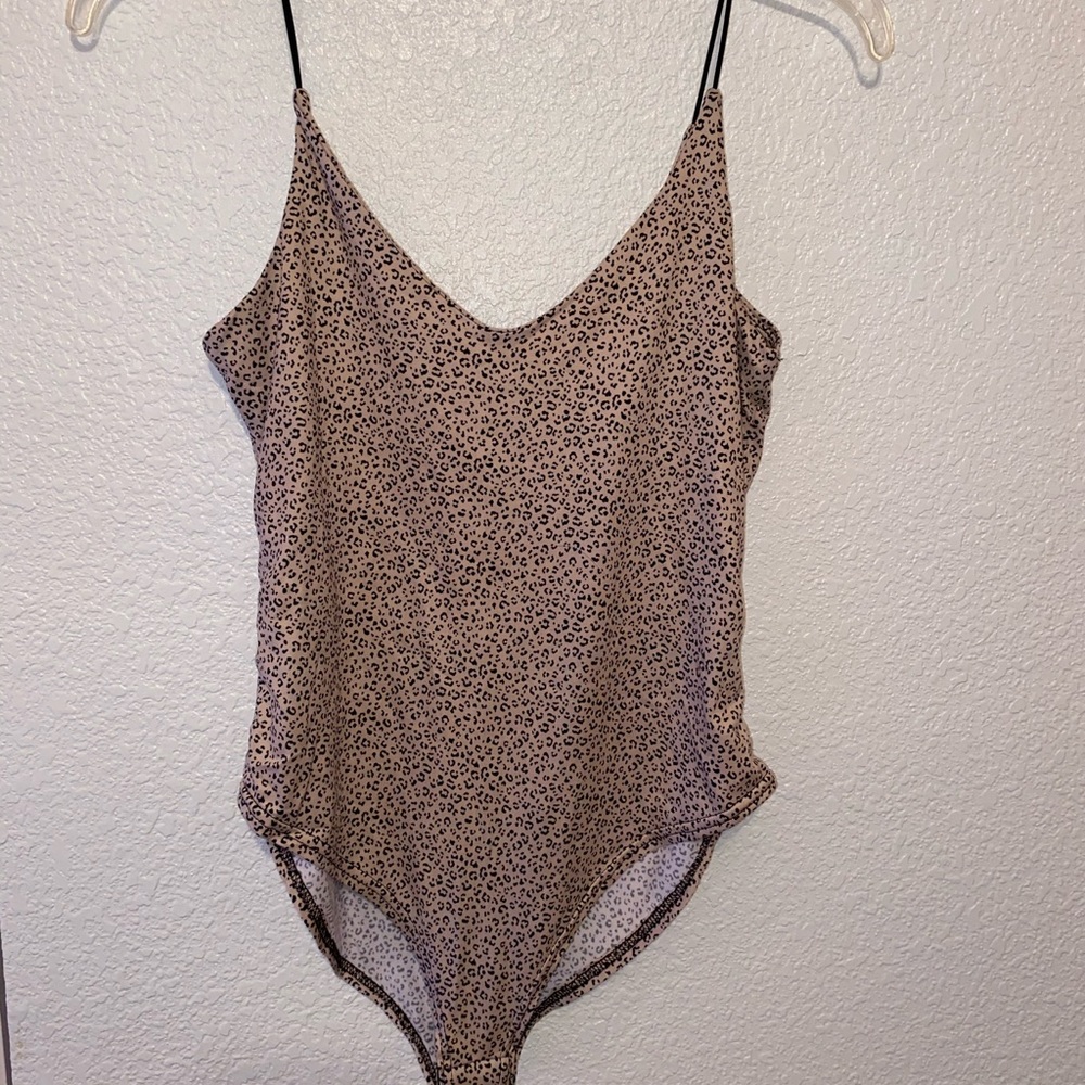 Gaze Bodysuit - Picture 1 of 4